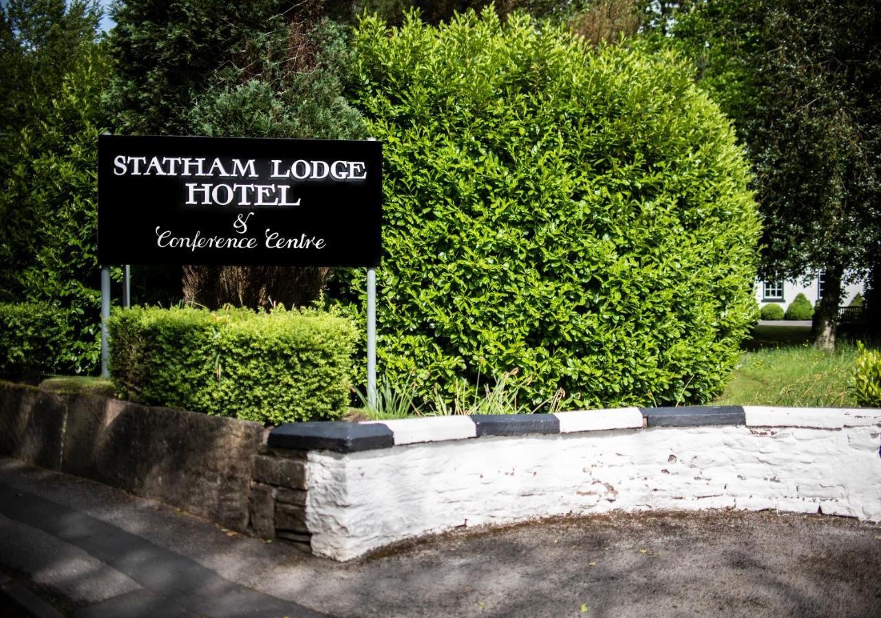 Statham Lodge Hotel วอร์ริงตัน ภายนอก รูปภาพ