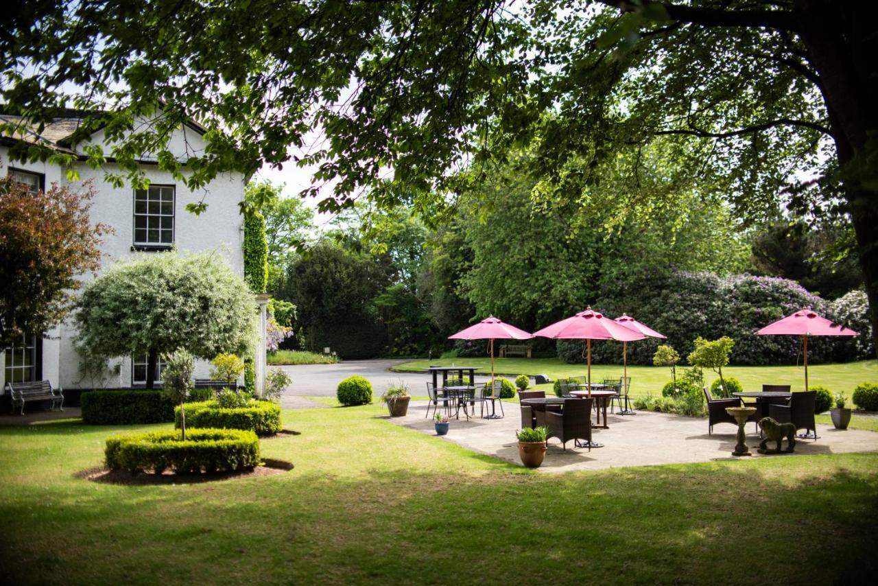 Statham Lodge Hotel วอร์ริงตัน ภายนอก รูปภาพ